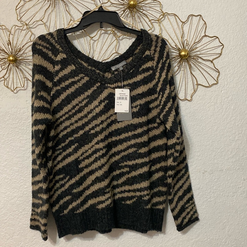 Nwt wit&wisdom sweater size m